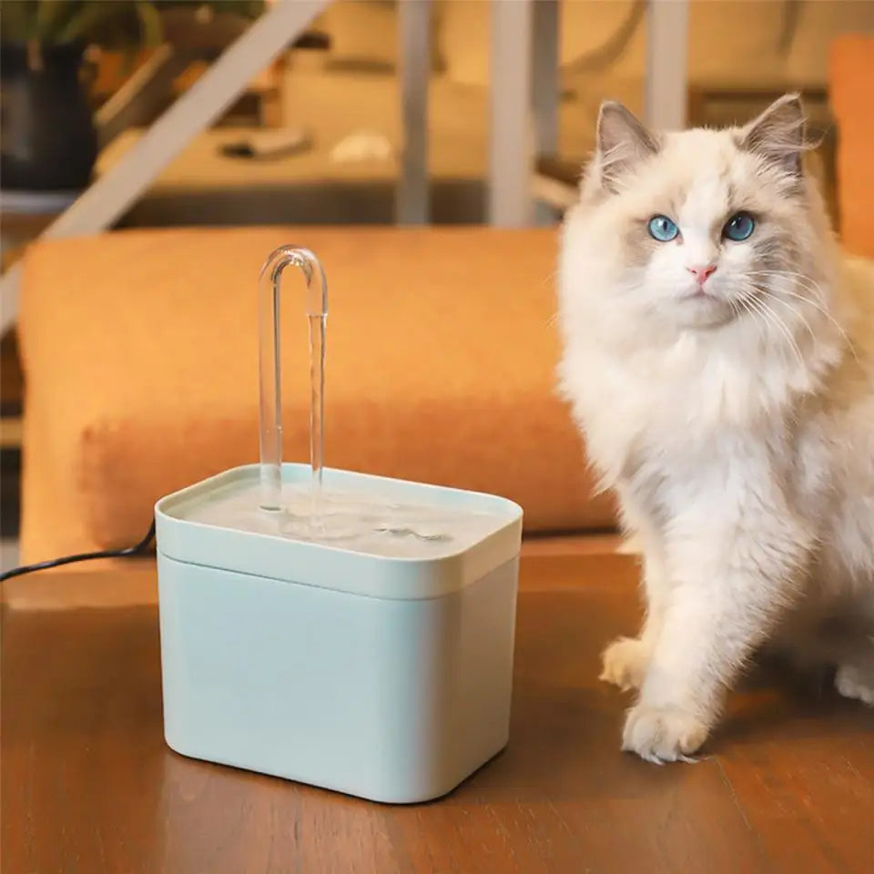 1.5L,2.5L Cat Water Fountain, Adjustable water flow speeds cater to different pet sizes, eliminating frequent refills.