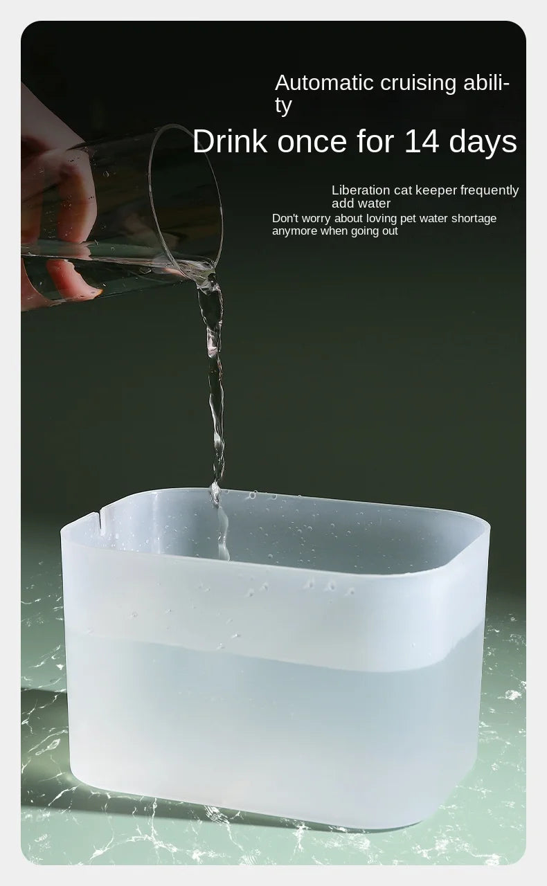 Cat Water Fountain, Automatic water circulation, up to 14-day refill-free use, ideal for busy pet owners seeking fresh water for cats.