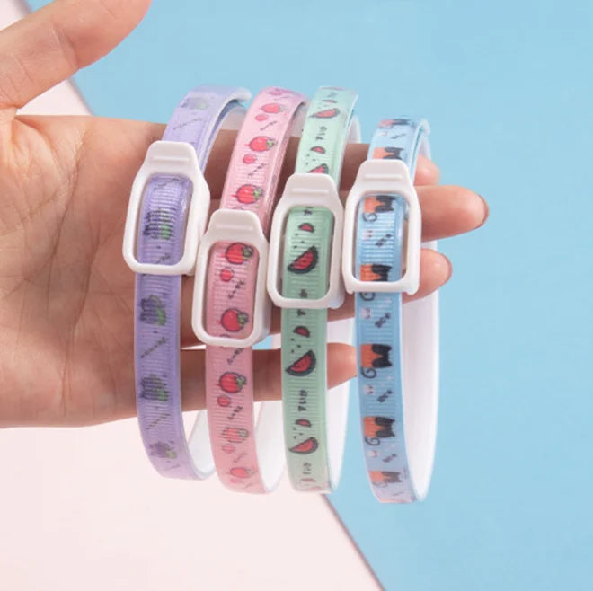 New Pet Cat Collar, Pet cat collar with flea repellent and stylish design for felines' well-being.
